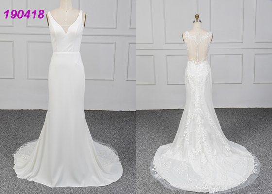 袖なしのクレープのウェディング ドレスVestido De Noiva Laceは外装の設計にアップリケをつけます